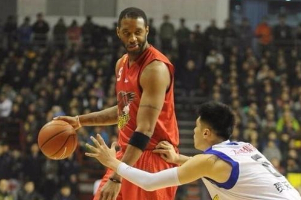 CBA歷史上哪位外援給中國球隊(duì)帶來最大幫助？