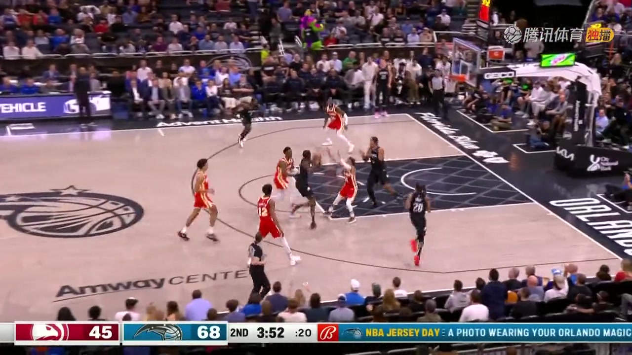 比文班亞馬如何？波爾-波爾持球一條龍反擊轉(zhuǎn)身過人暴扣